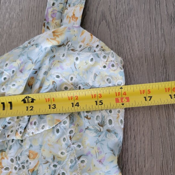 NWT ASTR the Label Tiered Eyelet Green Multifloral Summer Maxi Dress Sz Large - Picture 11 of 14